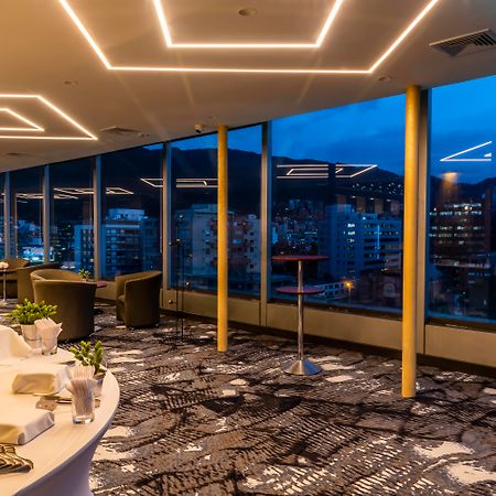 Bogota Plaza Hotel Esterno foto The lounge at the airport